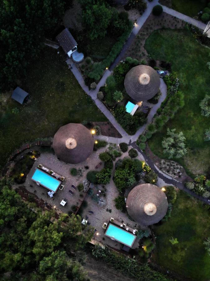 Is Cheas Wine Farm Boutique Hotel San Vero Milis Exteriör bild