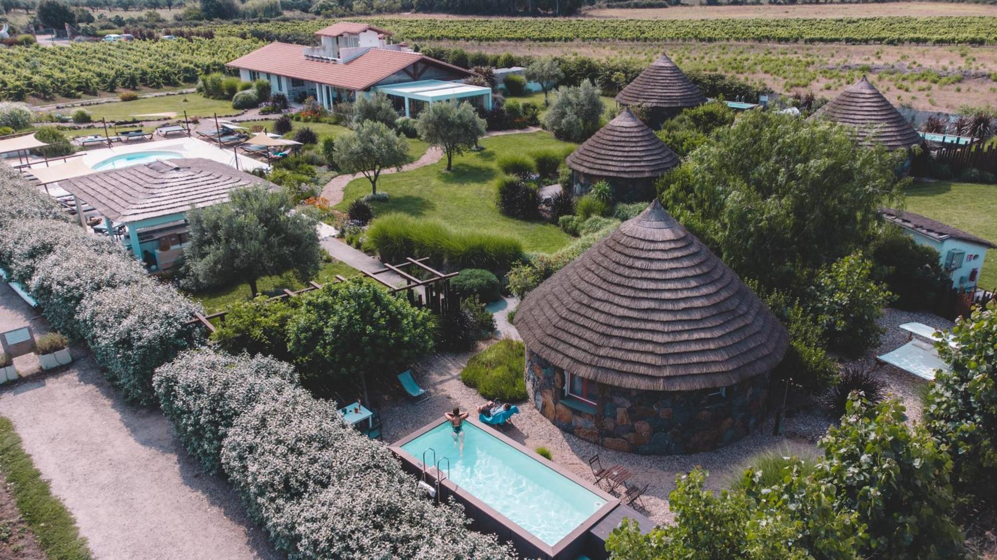 Is Cheas Wine Farm Boutique Hotel San Vero Milis Exteriör bild
