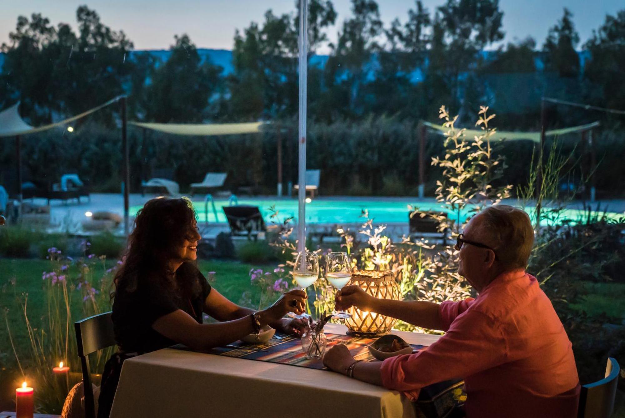 Is Cheas Wine Farm Boutique Hotel San Vero Milis Exteriör bild